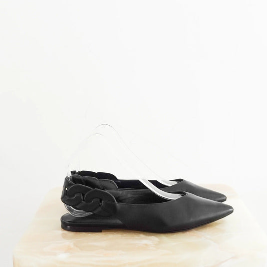 Hermès Gabriela Black Slingback Flats with a Pointed